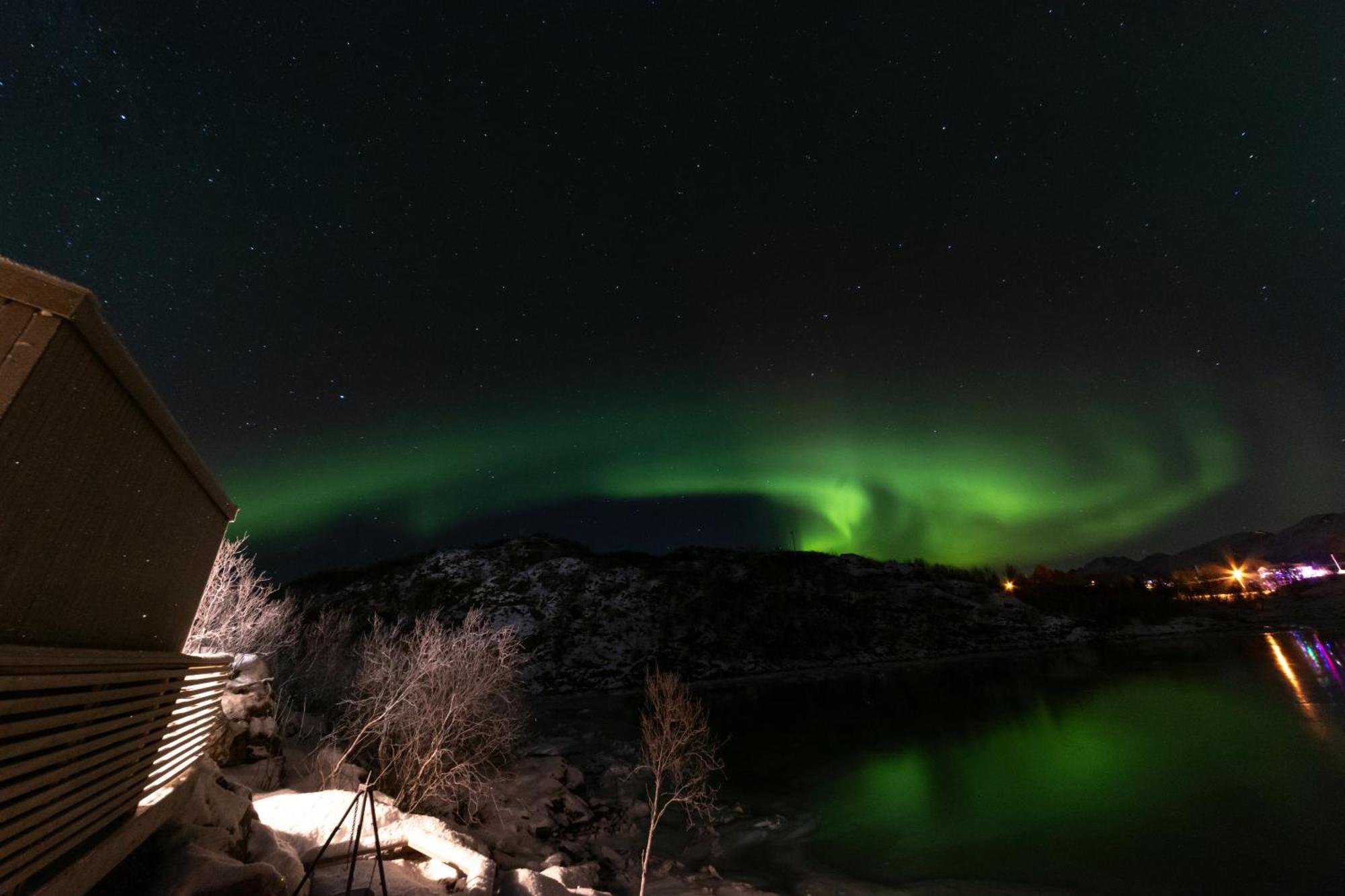 Vikran Seaside Lodge Straumsjoen Bagian luar foto