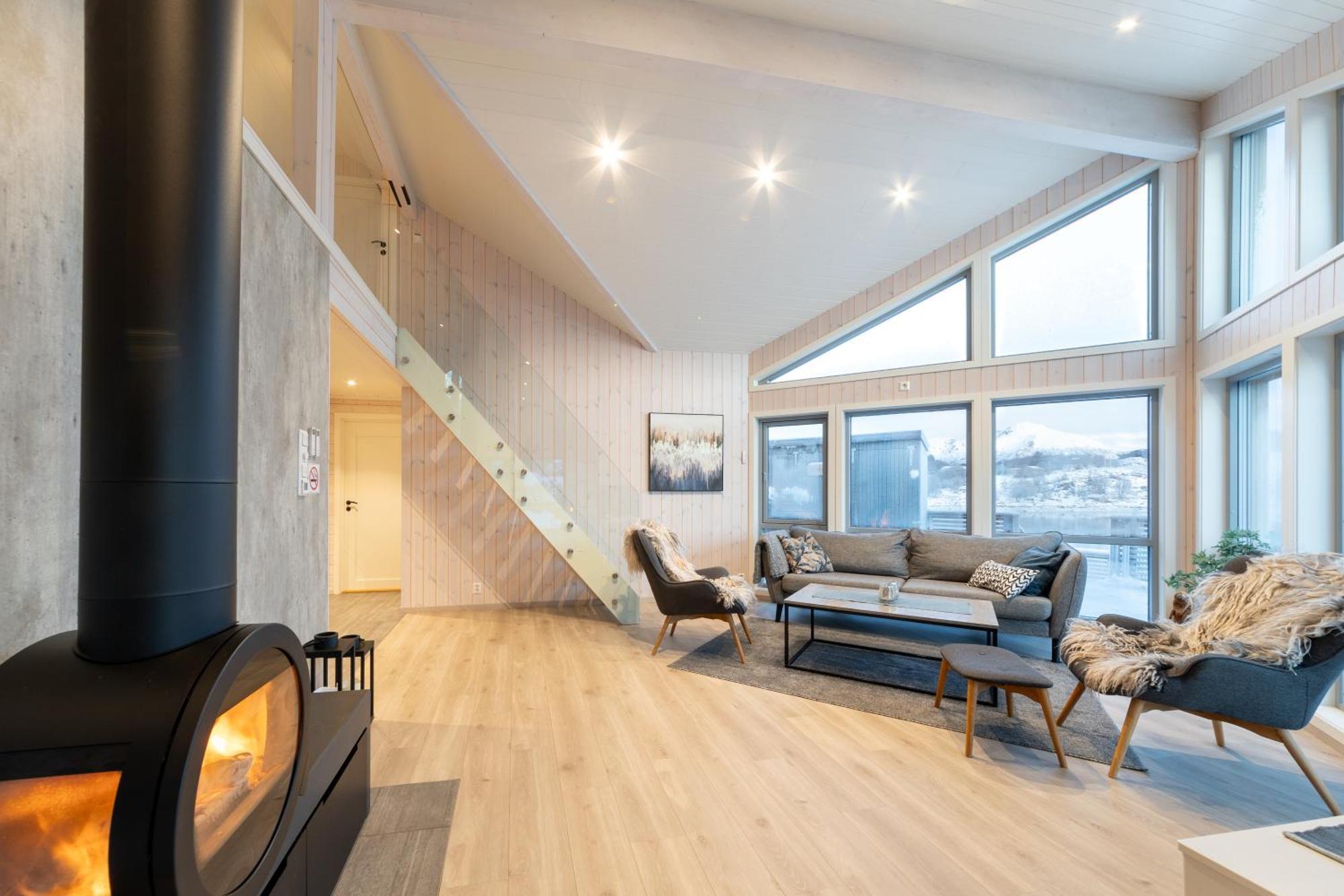 Vikran Seaside Lodge Straumsjoen Bagian luar foto